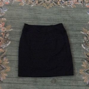 Black stretchy skirt